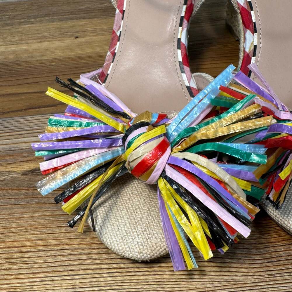 Betsey Johnson Lizzie Women’s 9.5M Raffia Fringe Espadrille Wedge Sandals - Picture 6 of 10
